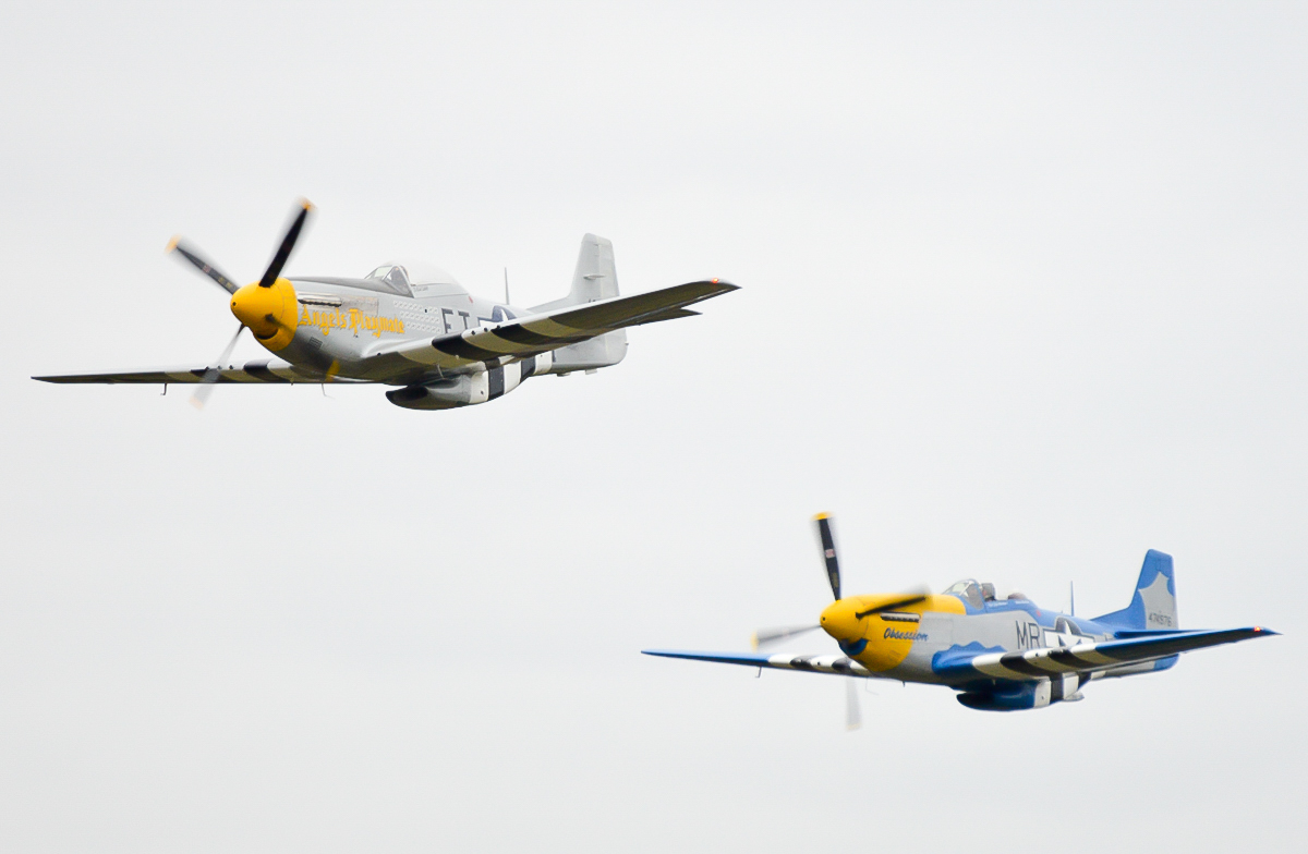 4B WWII-Fighter - P-51 Mustang - 2015 11 - Monroe - P-51D Multiple - 201-2