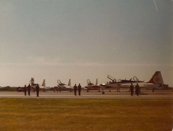 6A Current-Demonstration - Thunderbirds - 1976 - Tinker - T-38 - 05 JEE