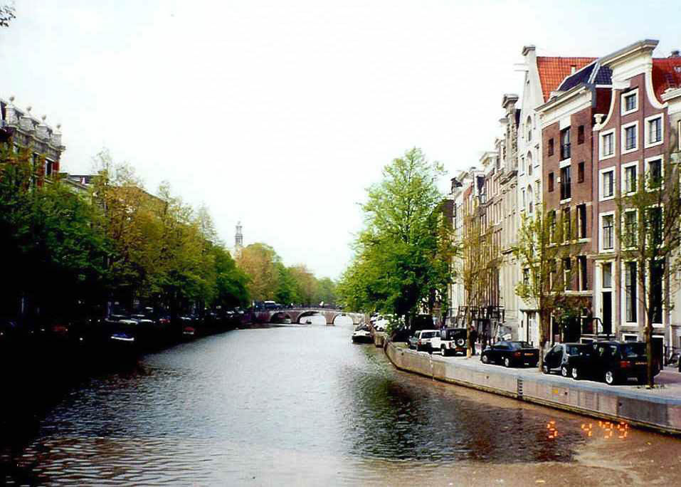 Amsterdam - 1999 05 - 125 - Canal