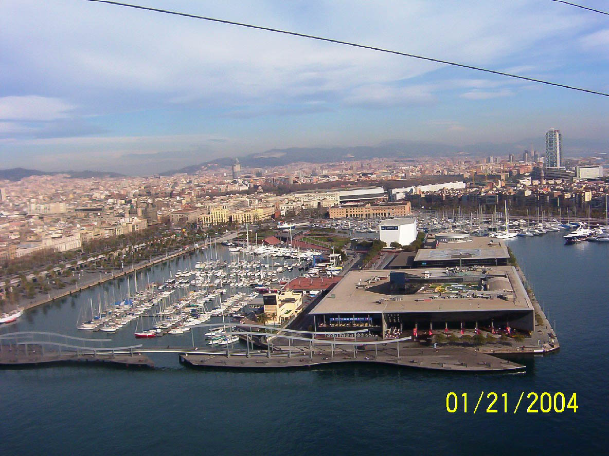 Barcelona - 2004 01 - 131 - from Cablecar