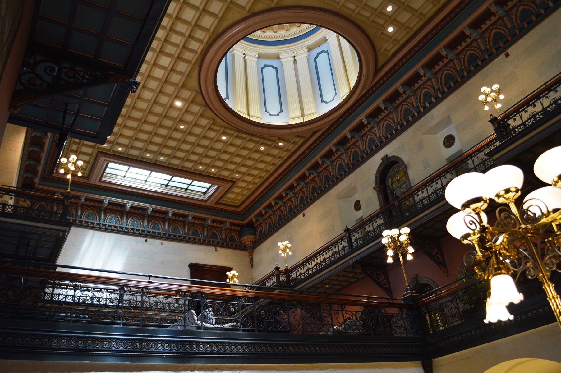 Columbia - 2014 07 - 125 - State House - Interior