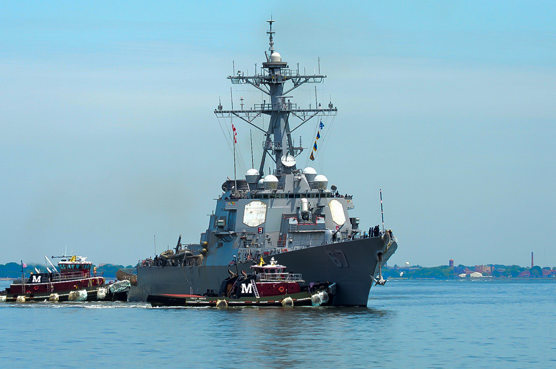 Destroyer - 1991 Arleigh Burke Class Flight I - DDG-67 Cole - 2015 05 - Norfolk - 05-2