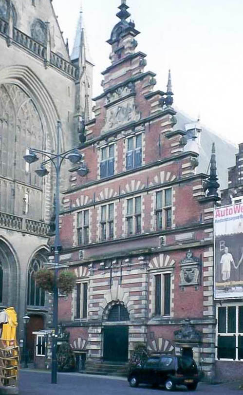 Haarlem - 2001 09 - 107 - Grote Market w Meat Market