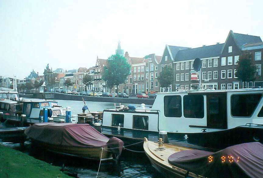 Haarlem - 2001 09 - 143 - Spaarne