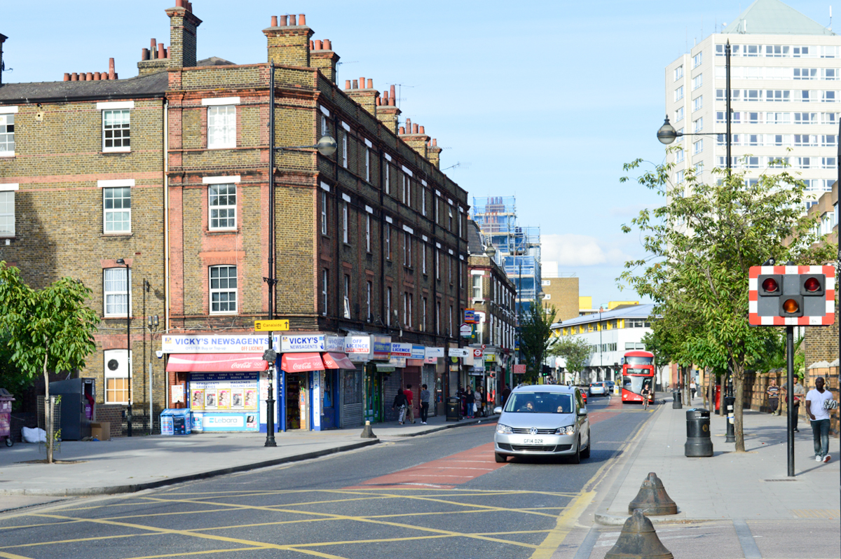 London - 2015 07 - 037 - Roman Road by Apartment