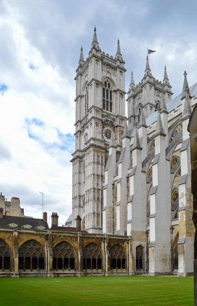 London - 2015 07 - 117 - Westminster Abbey Closters