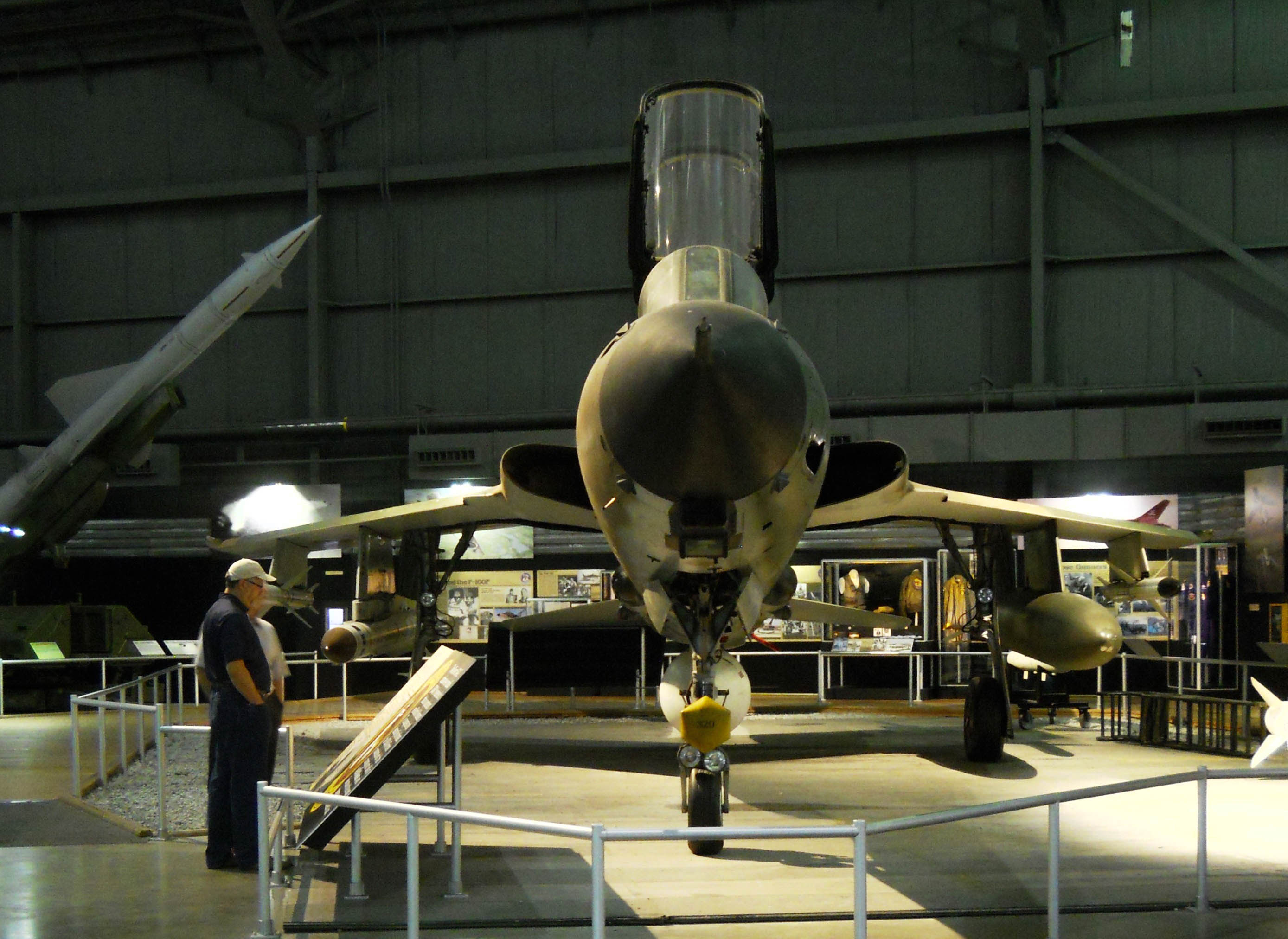 Military - Attack - F-105G Thunderchief - 2014 06 - Air Force Museum - 01 - Wild Weasel