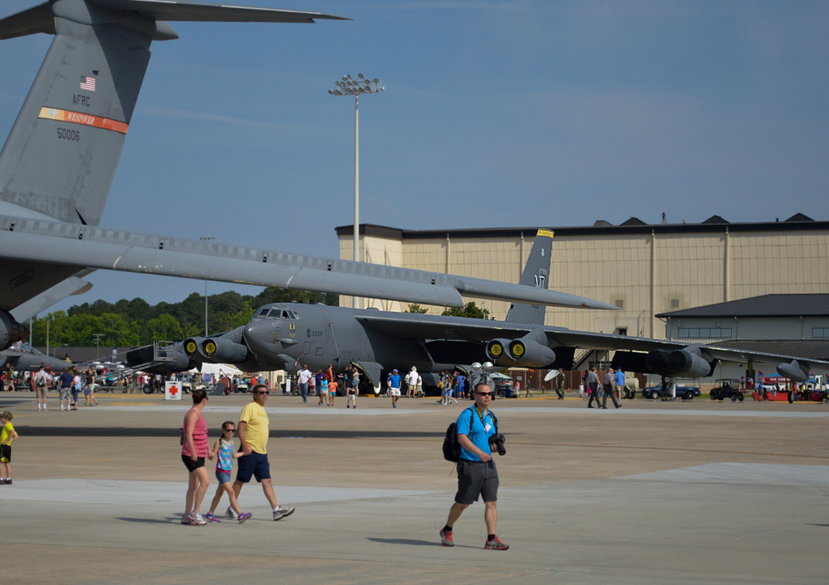 Military - Bomber - B-52H Stratofortress - 2015 05 - Seymour Johnson - 21