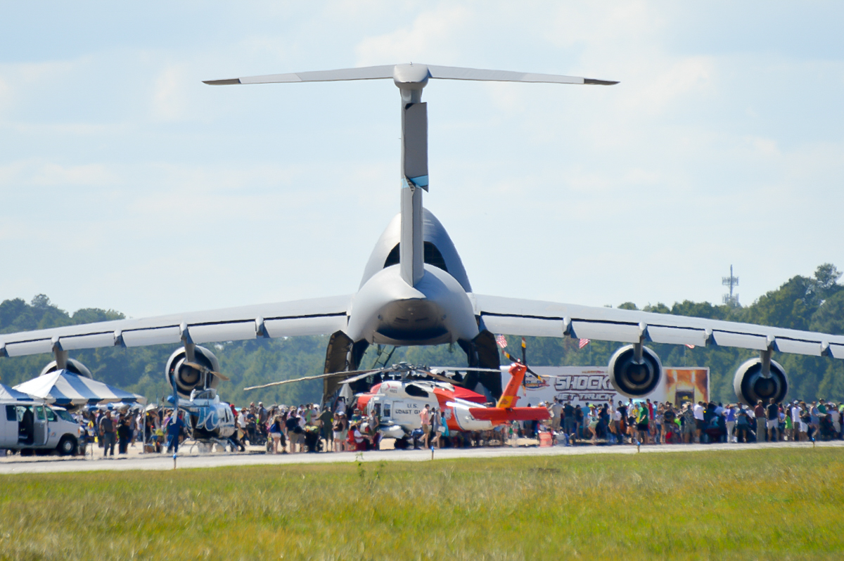 Military - Cargo - C-5M Galaxy - 2015 09 - Oceana - 107