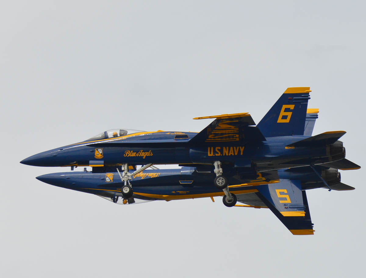 Military - Fighter - F-18 Hornet - 2015 04 - Beaufort Airshow - 133 - Blue Angels