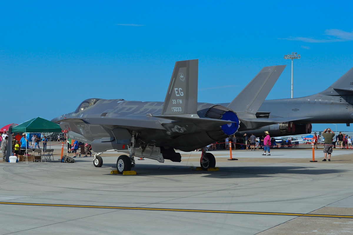 Military - Fighter - F-35A Lightning II - 2015 05 - Seymour Johnson - 03