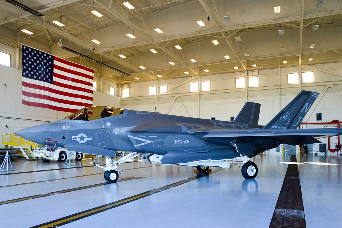 Military - Fighter - F-35C Lightning II - 2015 09 - Oceana - 103