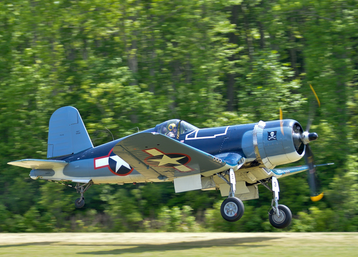 Military - Fighter - F4U Corsair - 2015 05 - Military Aviation Museum - 02