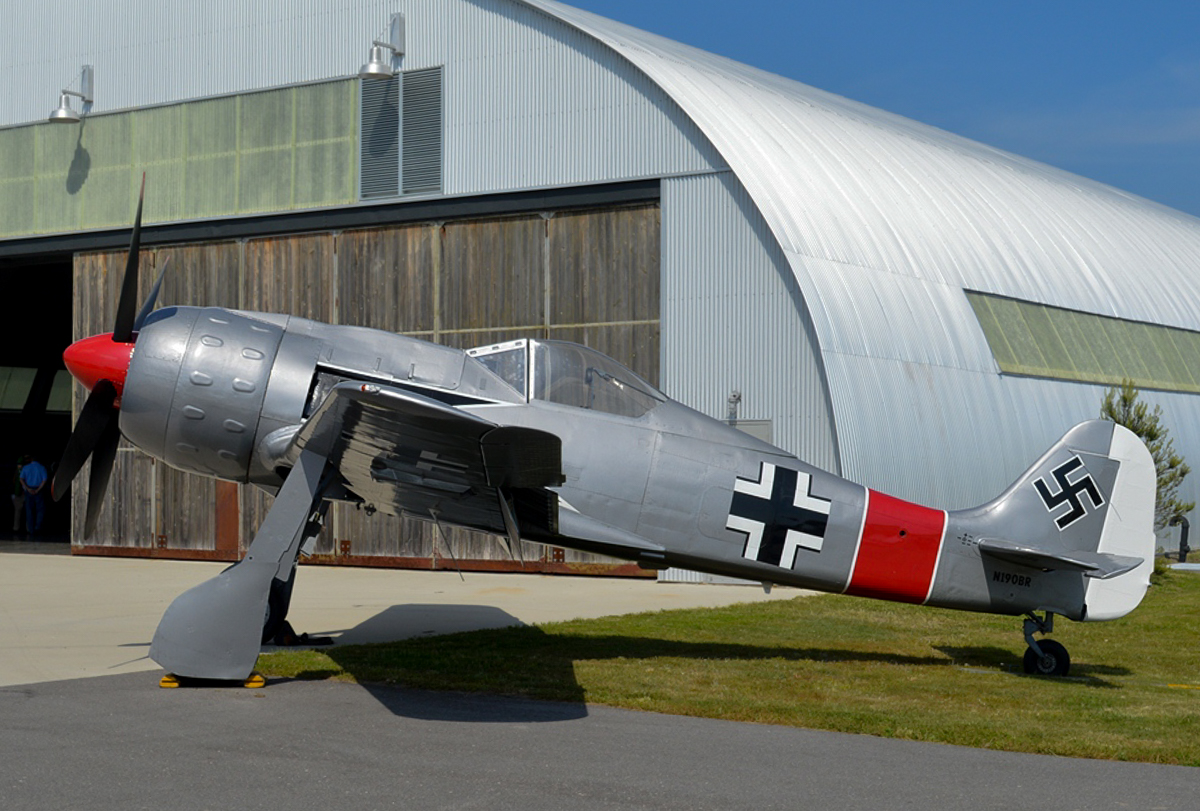 Military - Fighter - FW 190 - 2015 05 - Military Aviation Museum - 01