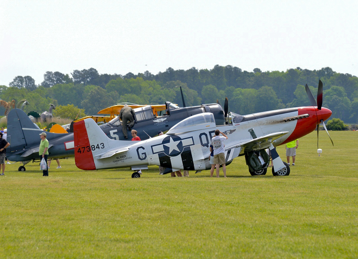 Military - Fighter - P-51D Mustang - Red Tail - 2015 05 - Military Aviation Museum - 01