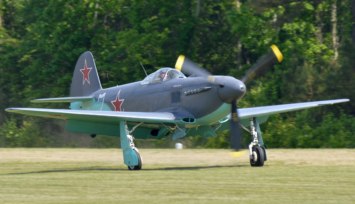 Military - Fighter - Yak 3 - 2015 05 - Military Aviation Museum - 04