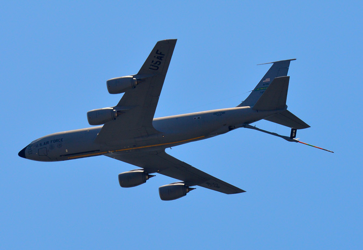 Military - Tanker - KC-135R Stratotanker - 2015 05 - Seymour Johnson - 07-2