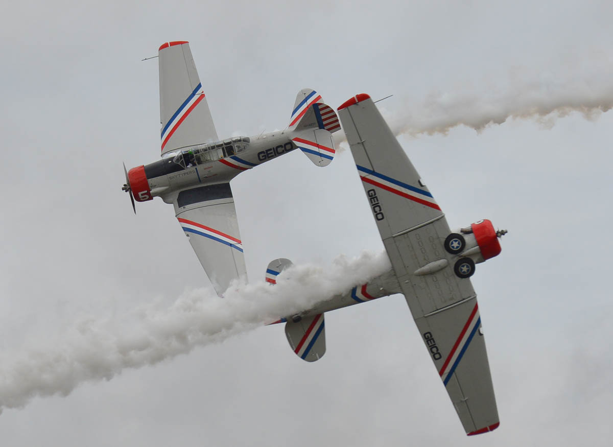 Military - Trainer - T-6 Texan - 2015 04 - Beaufort Airshow - 05