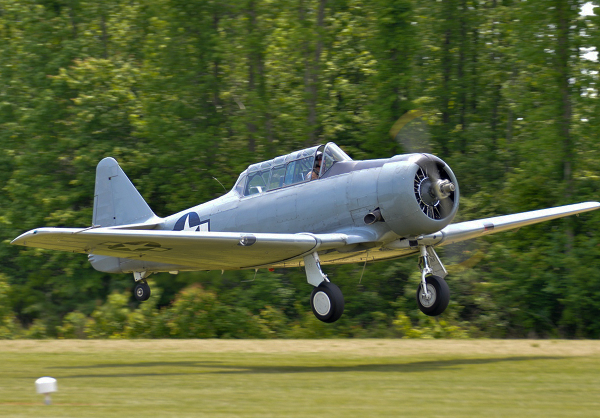 Military - Trainer - T-6 Texan - 2015 05 - Military Aviation Museum - 06