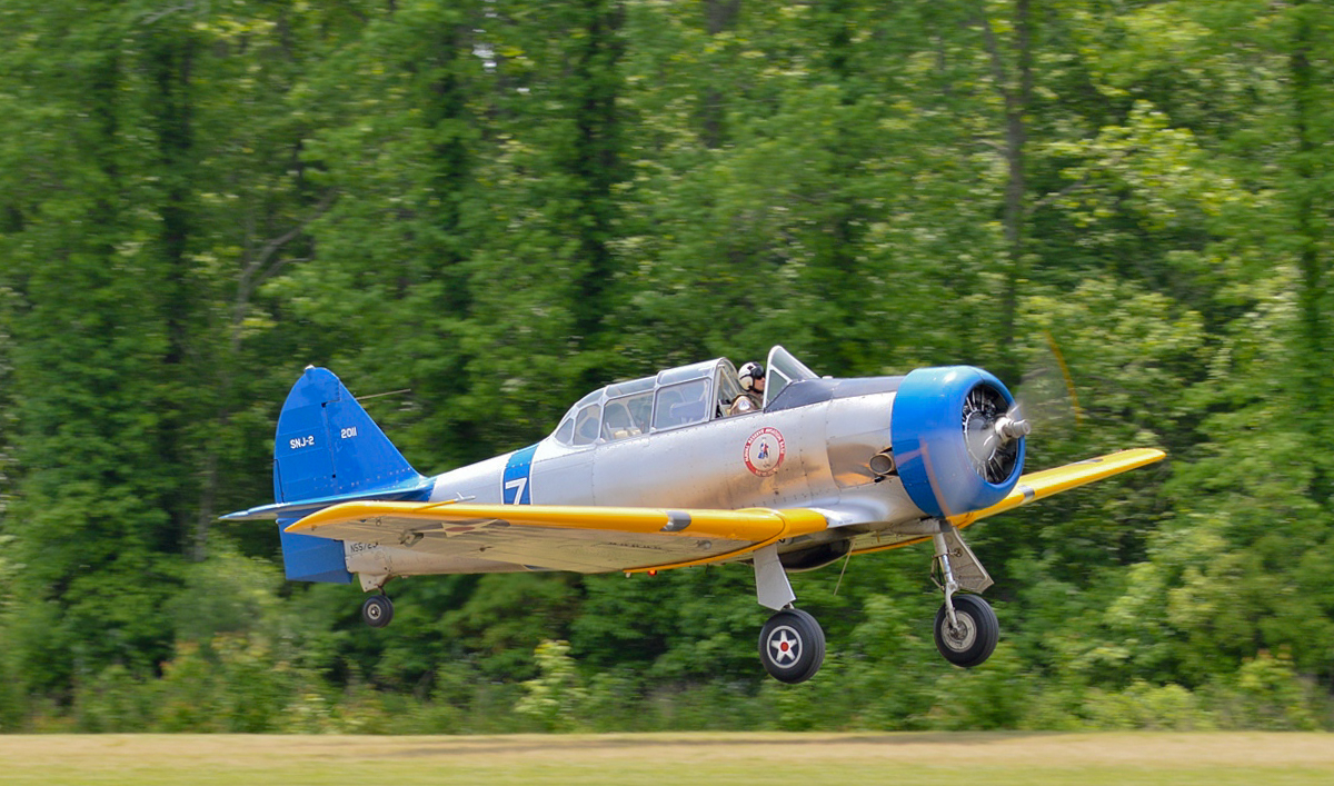 Military - Trainer - T-6 Texan - 2015 05 - Military Aviation Museum - 07