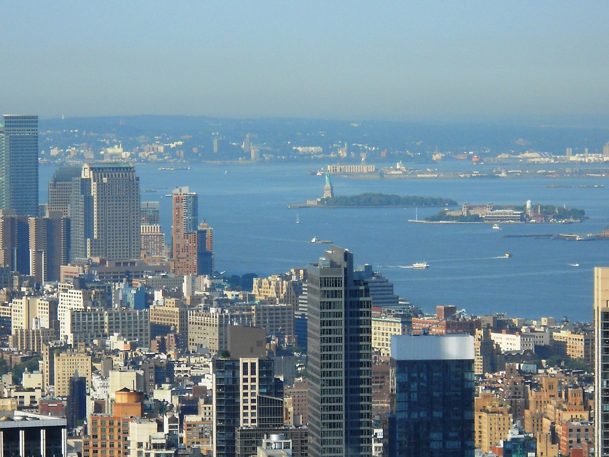 NYC - 2011 08 - 183 - Atop Rockefeller Center