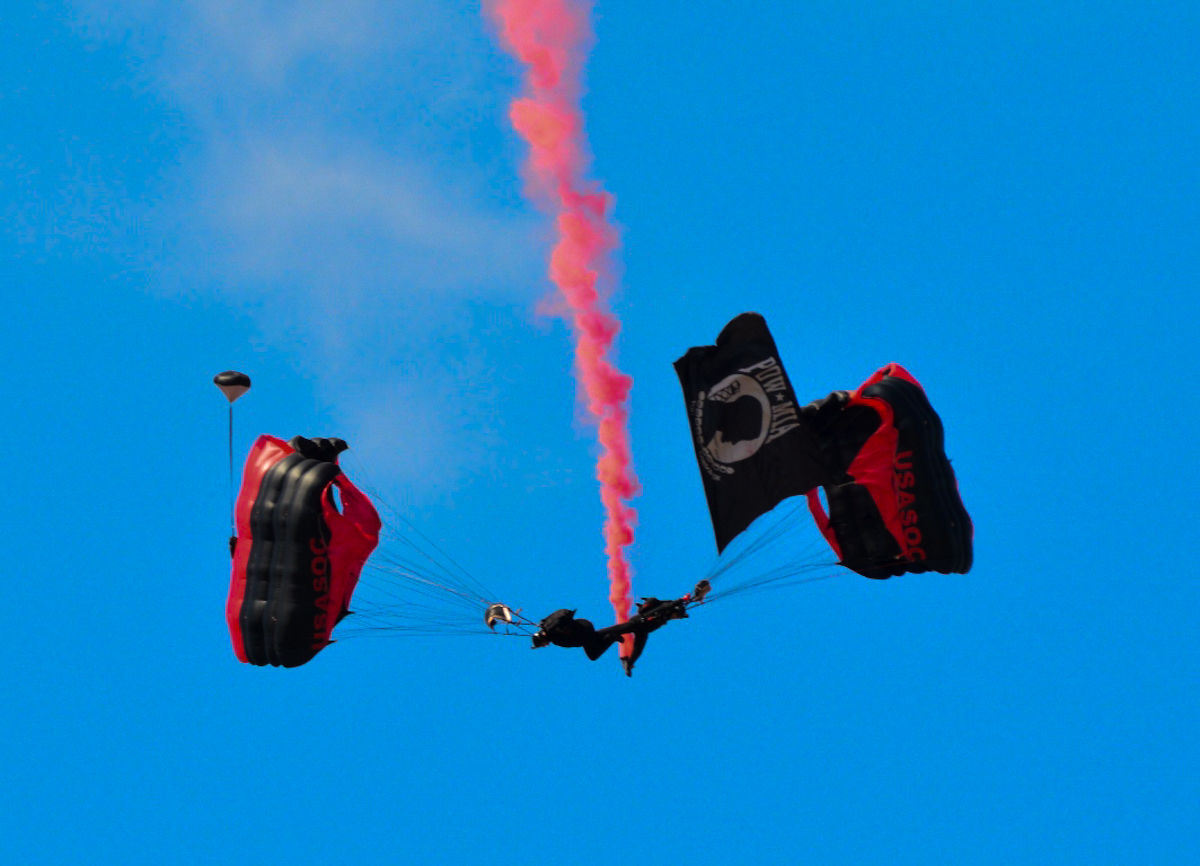 Other - Skydiver - 2015 05 - Seymour Johnson - 09