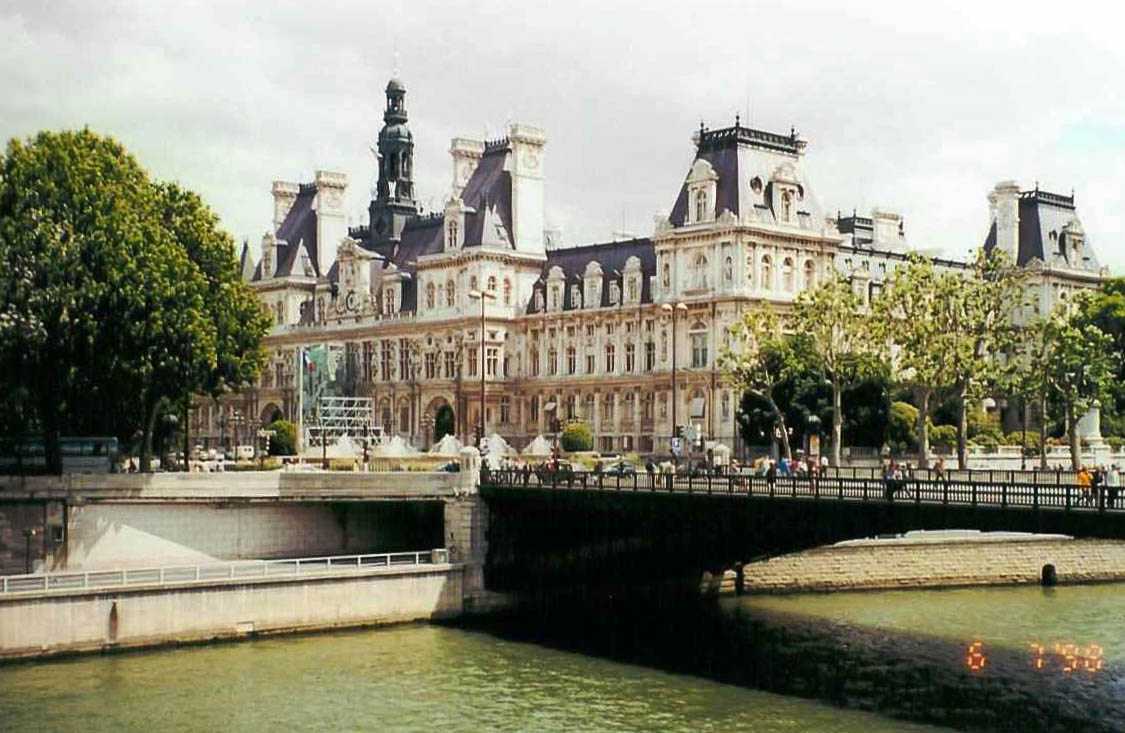 Paris - 1998 06 - 103 - City Hall