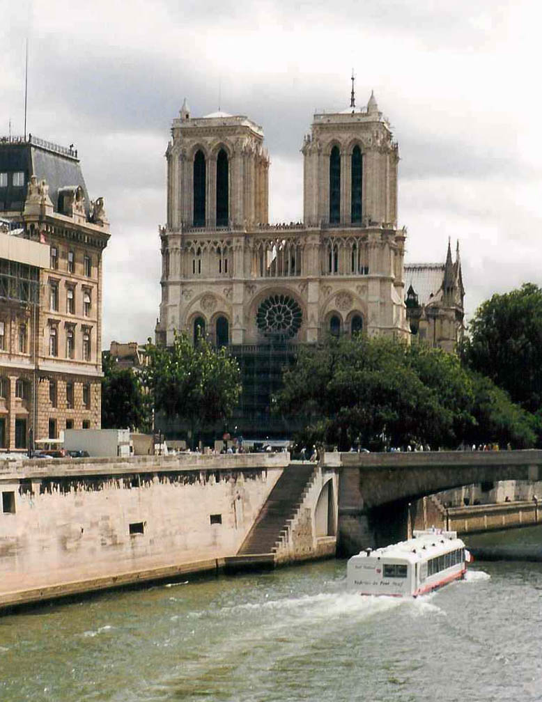 Paris - 1998 06 - 145 - Notre Dame