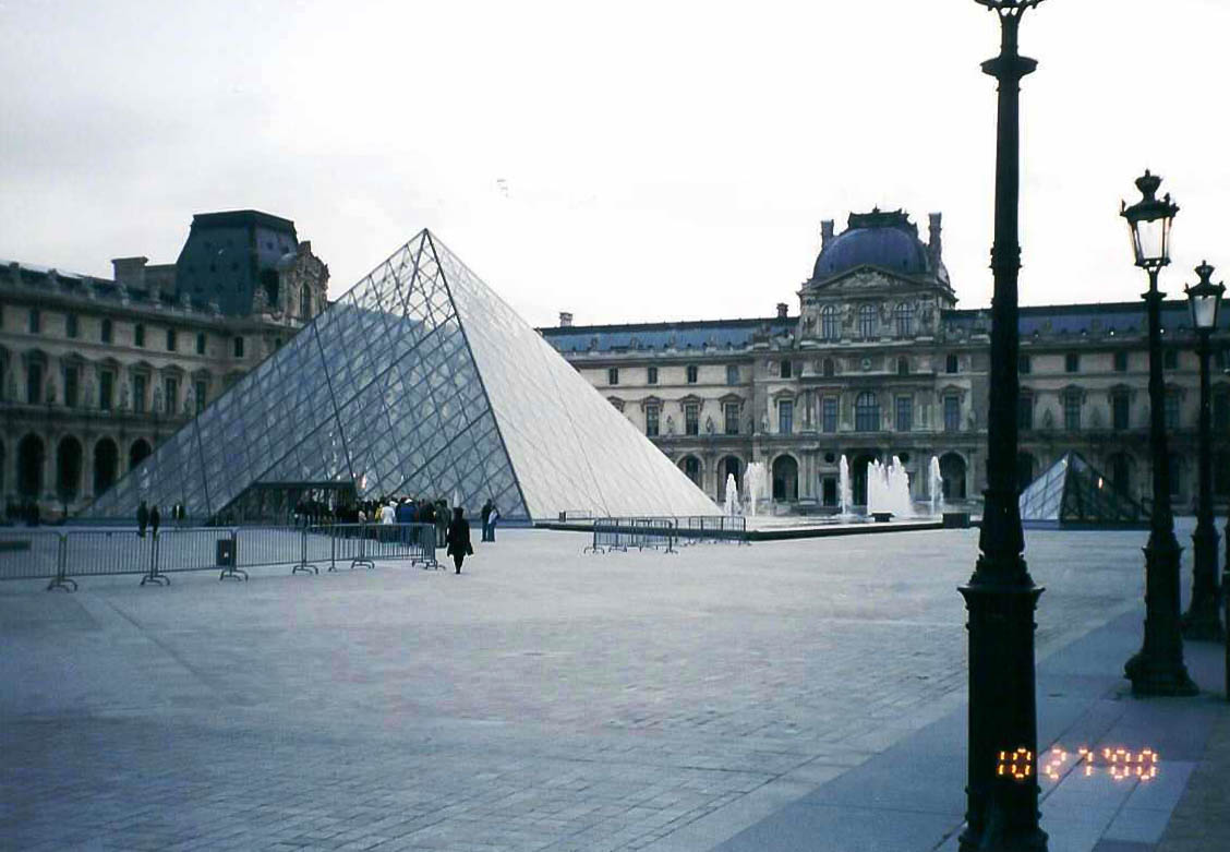 Paris - 2000 10 - 119 - Louvre