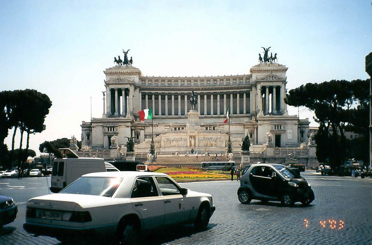 Rome - 2003 07 - 155 - Victor Emmanuel Monument